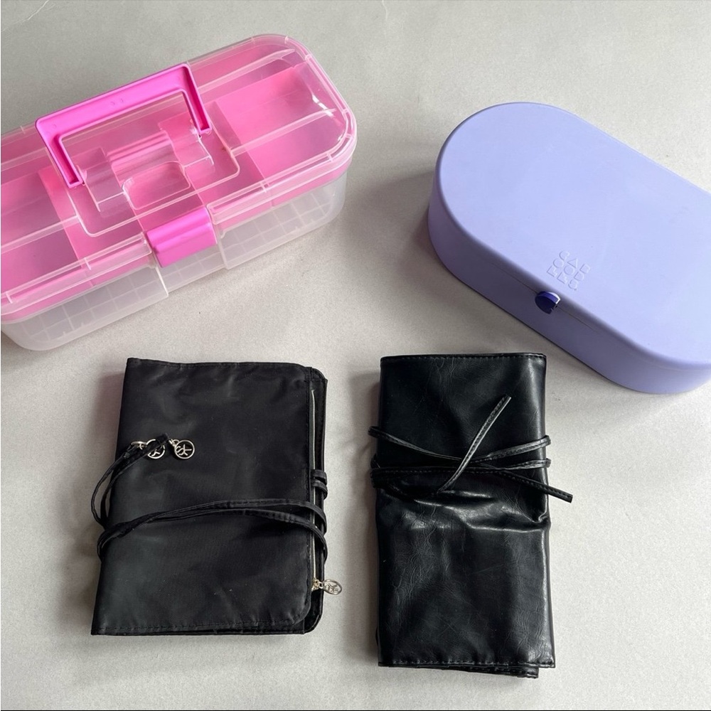 Mini Caboodle and Make-Up Brushes Organizer